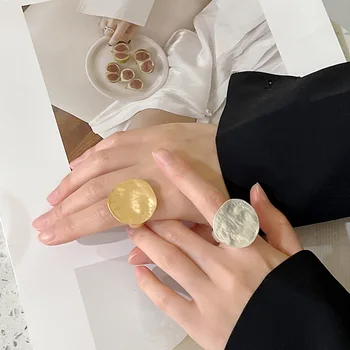 Nytt i Gull Farge Sølv Farge Geometriske koreansk Mote Ringer For Kvinner Fremmede Ting Goth Smykker Sammenkoblede Vintage Tilbehør